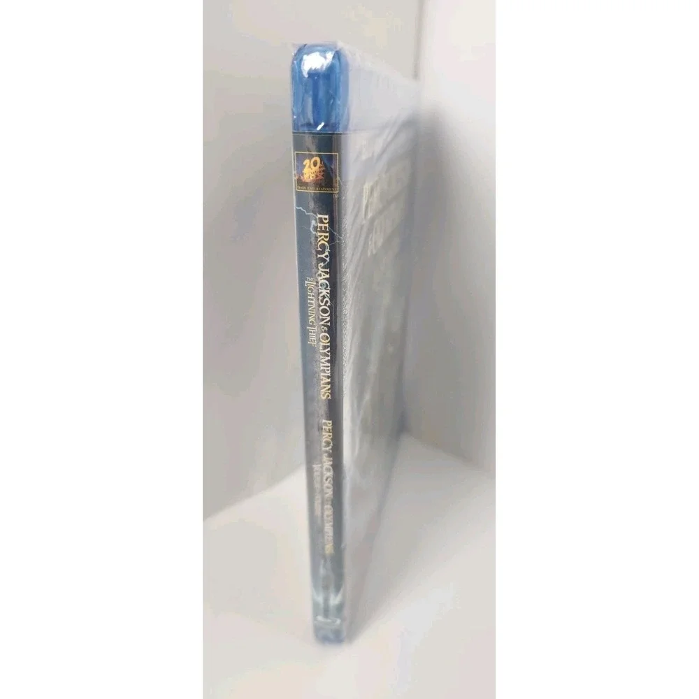 Percy Jackson the Olympians: The Lightning Thief Blu-ray/DVD, 2010, 3-Disc - Picture 3 of 6